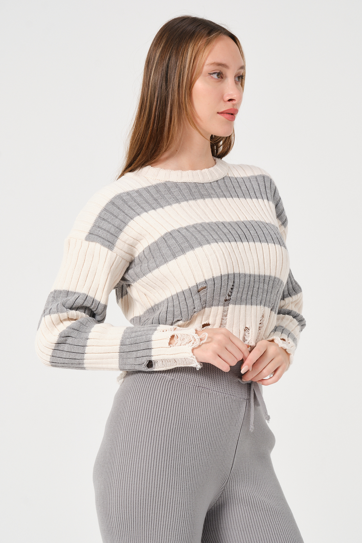 Kadın Lacivert Ekru Çizgili Bisiklet Yaka Triko Kazak