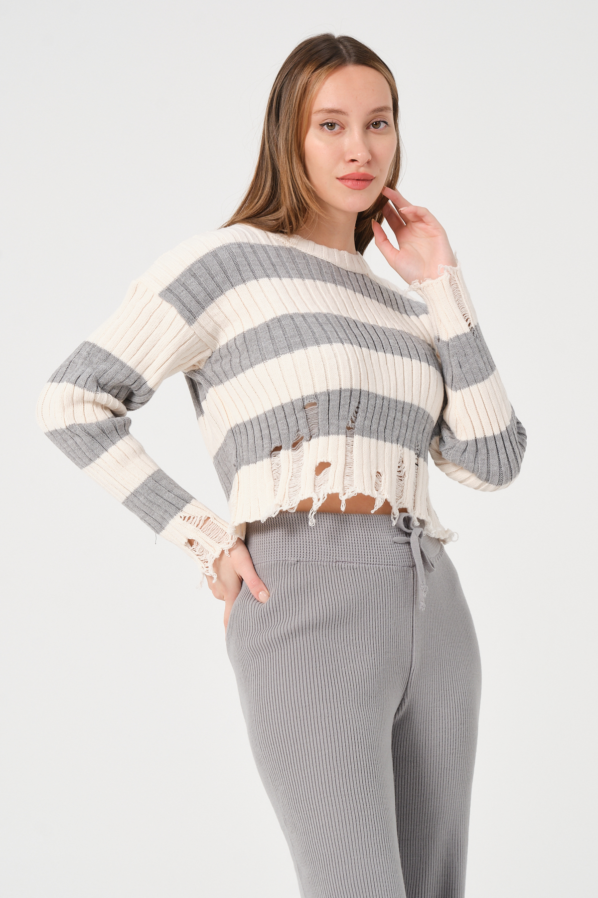 Kadın Lacivert Ekru Çizgili Bisiklet Yaka Triko Kazak