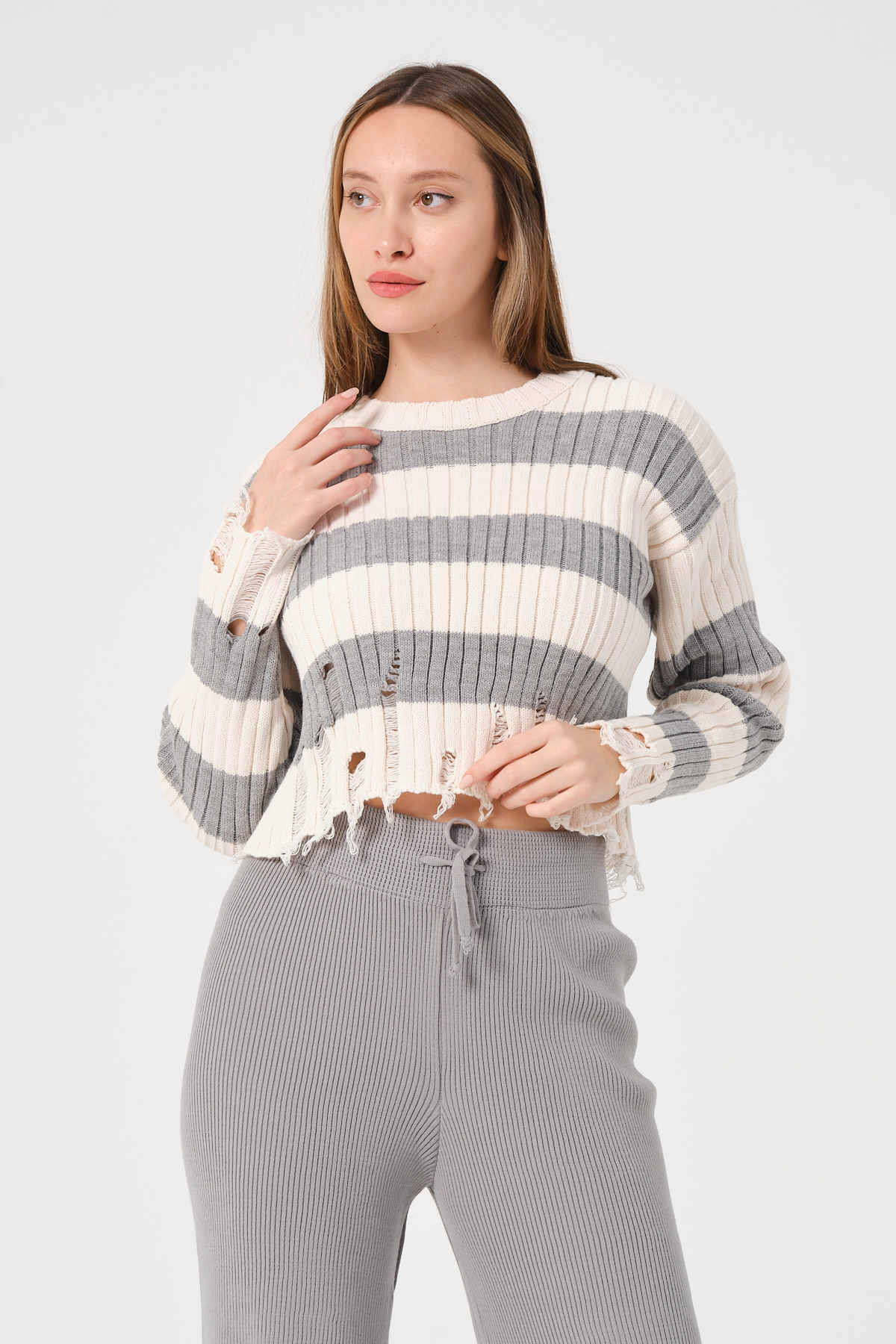 Kadın Lacivert Ekru Çizgili Bisiklet Yaka Triko Kazak