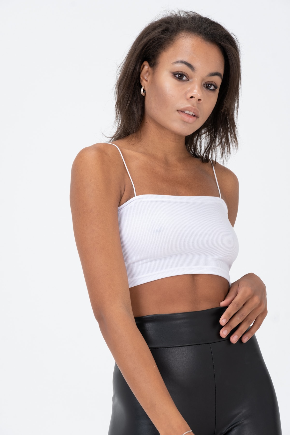 Kadın Beyaz Ip Askılı Straplez Büstiyer