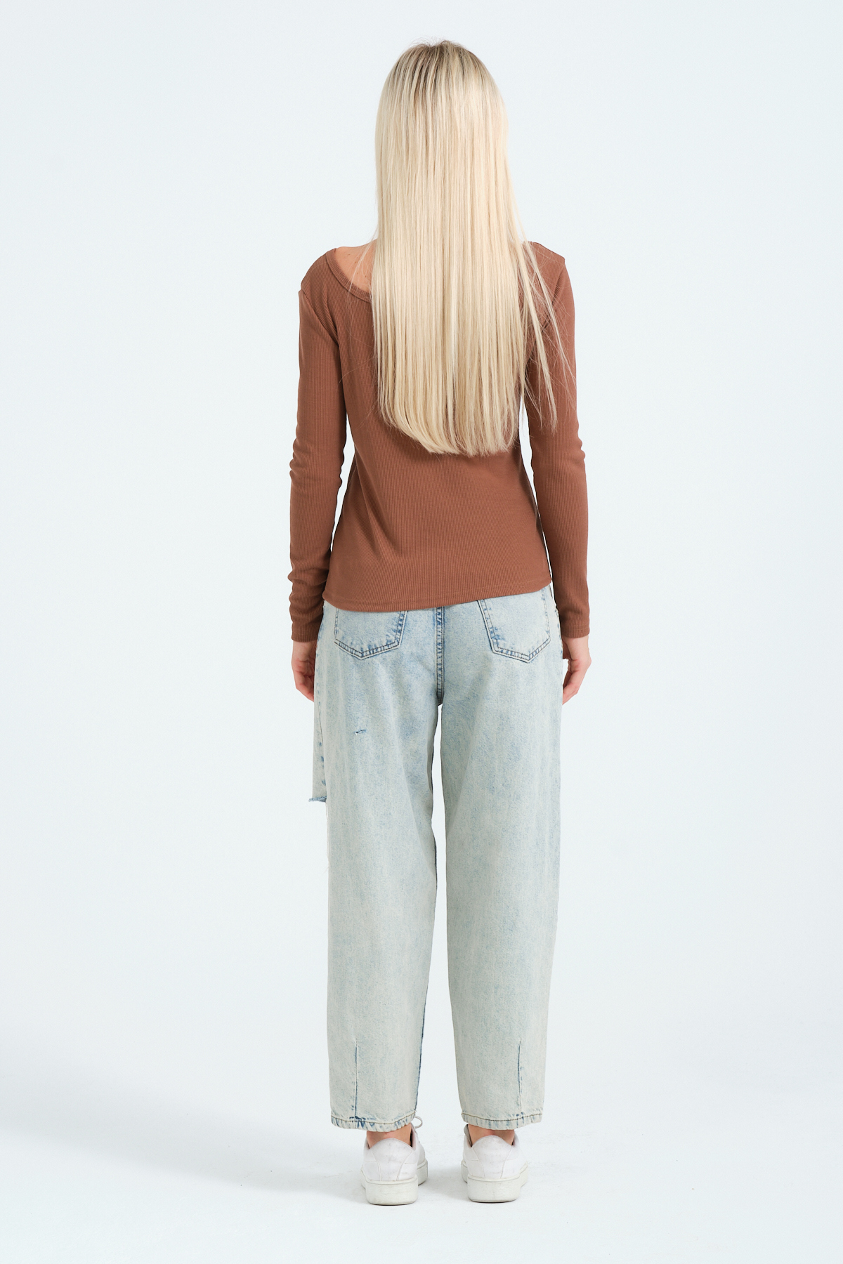 Kadın Kahverengi Geniş Yakalı Uzun Kollu Bluz