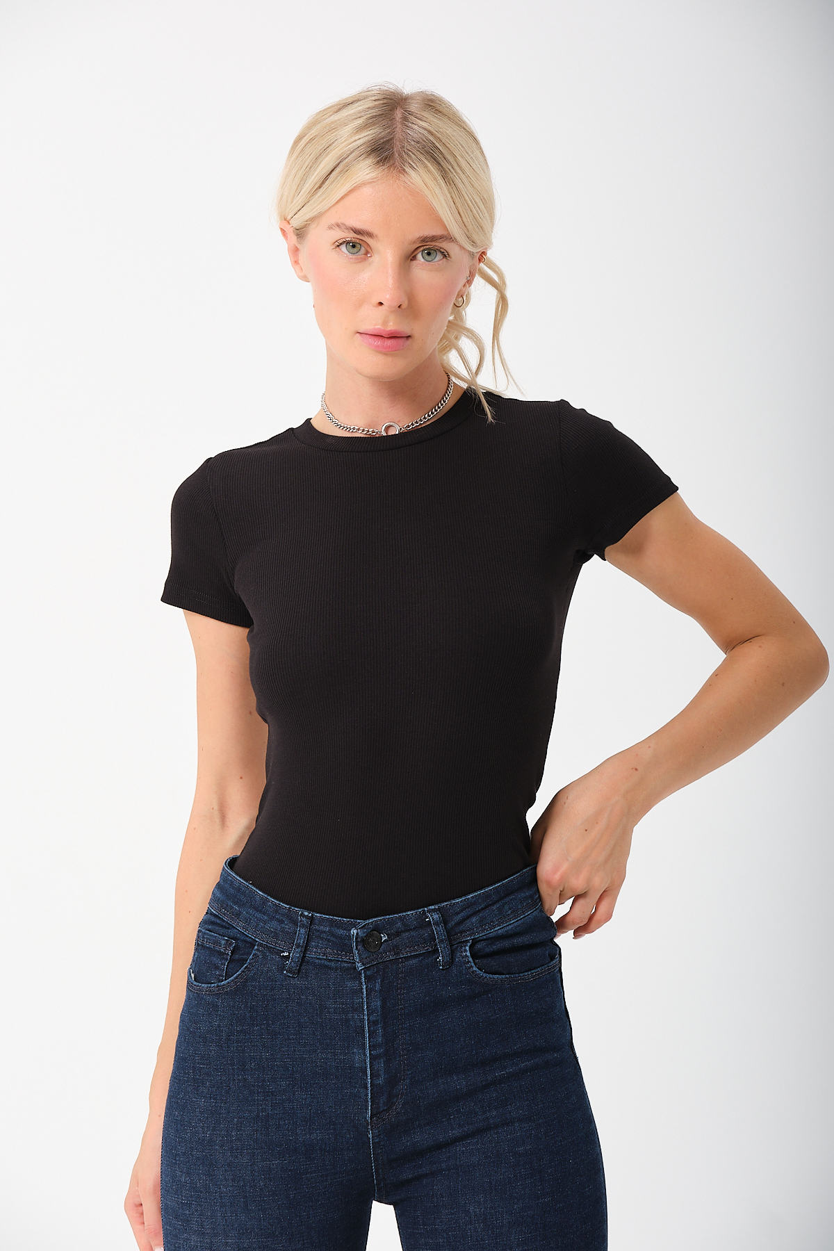 Kadın Siyah Kısa Kollu Tam Boy Basic Kaşkorse T-shirt