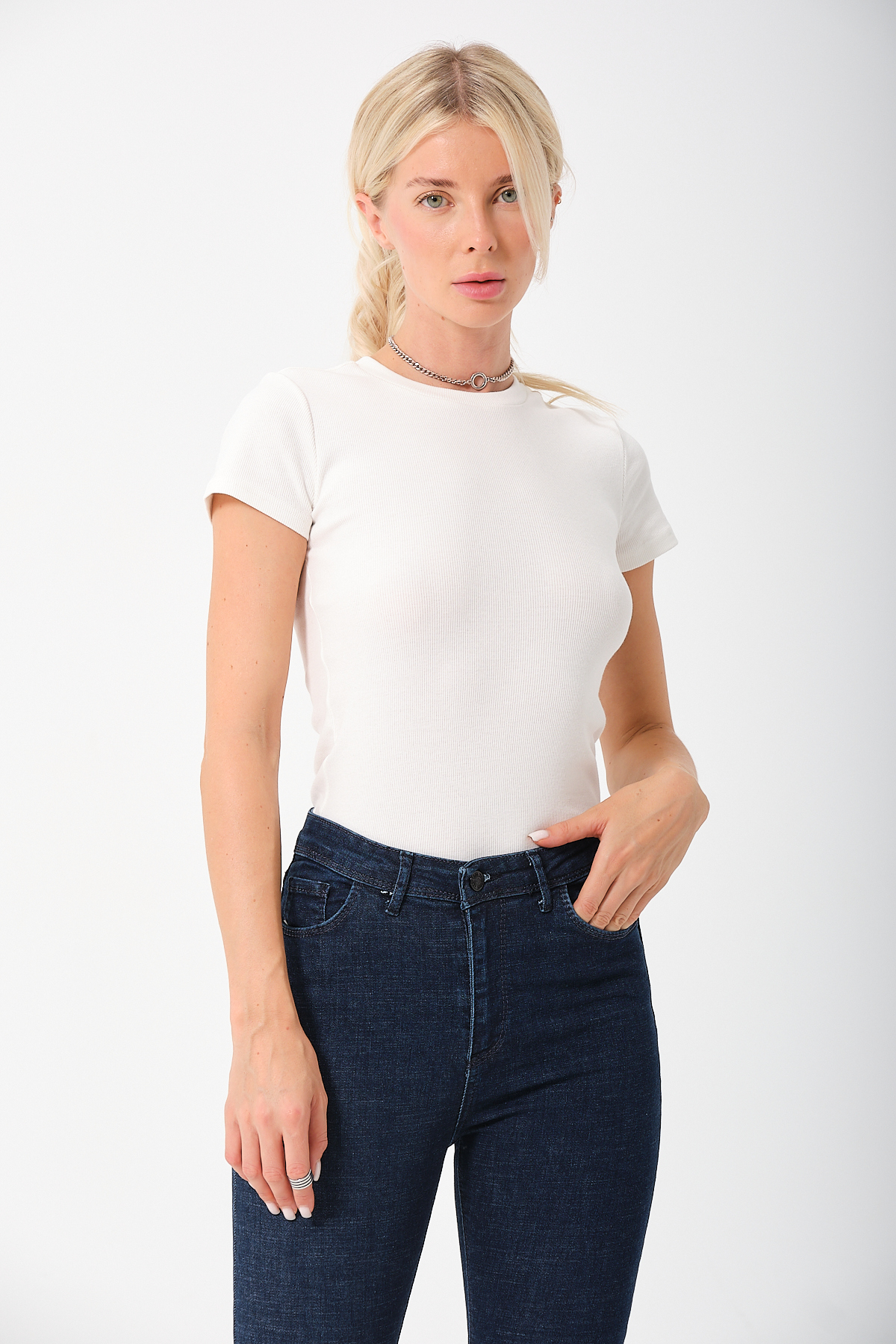 Kadın Siyah Kısa Kollu Tam Boy Basic Kaşkorse T-shirt