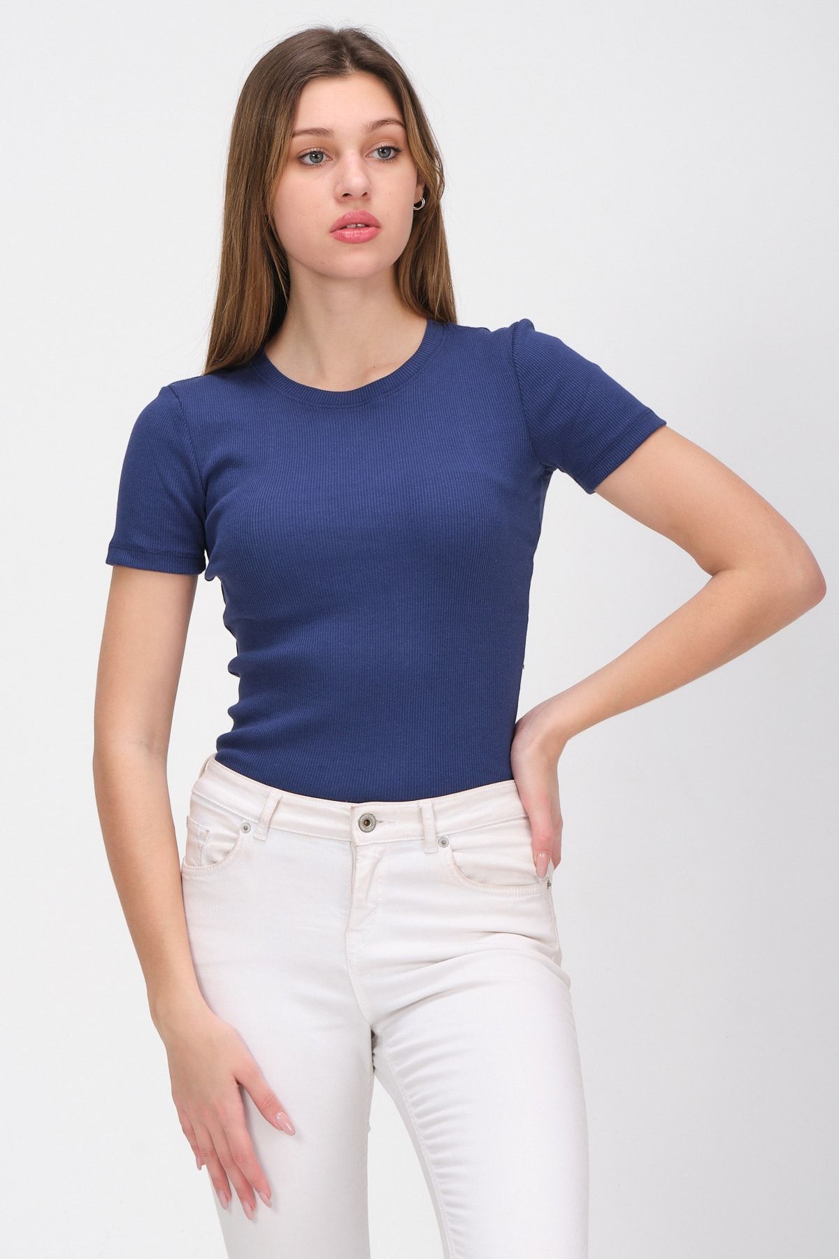 Kadın Siyah Kısa Kollu Tam Boy Basic Kaşkorse T-shirt