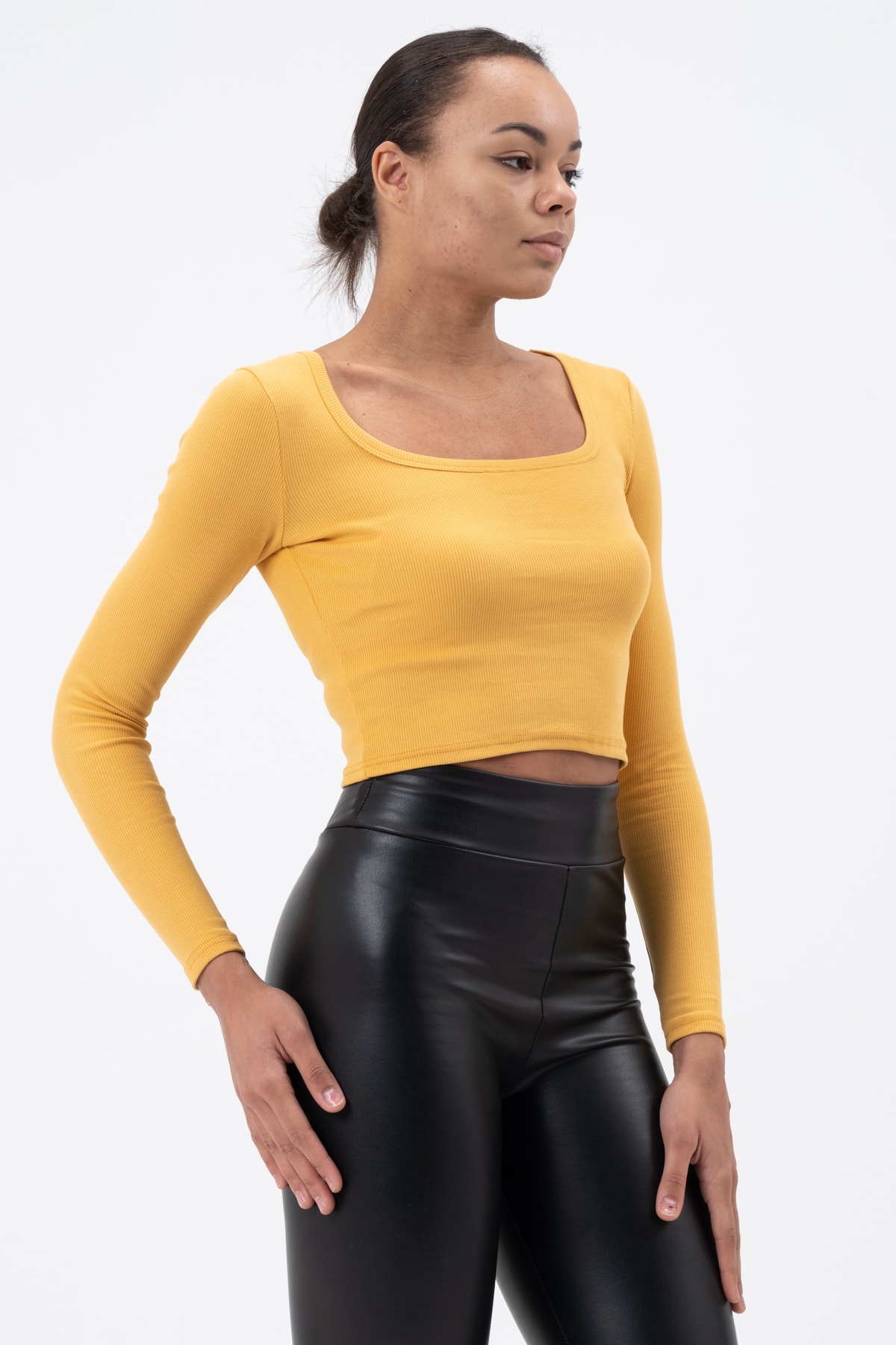 Kadın Gül Kurusu Uzun Kollu Kare Yaka Fitilli Bluz