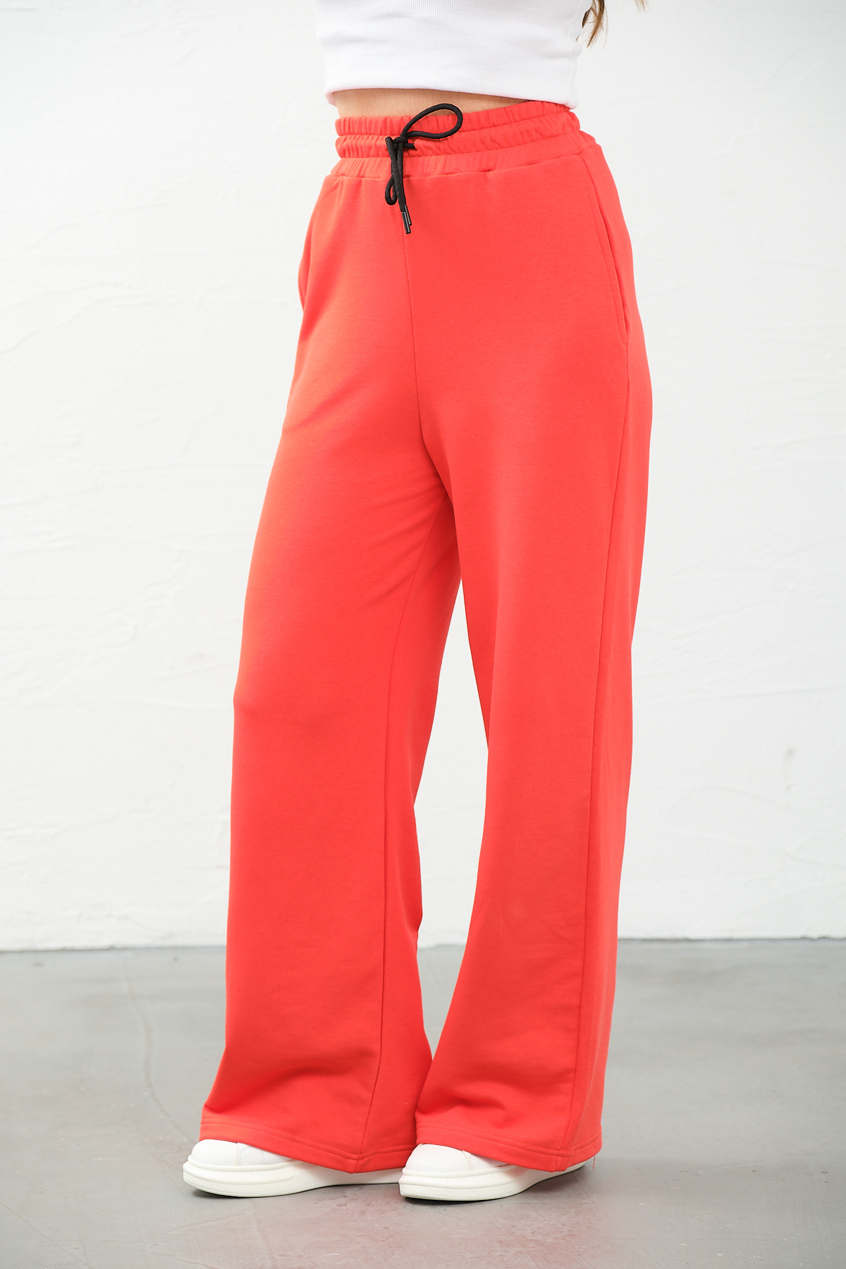 Kadın Gri Yüksek Bel Geniş Paça Cepli Eşofman Altı