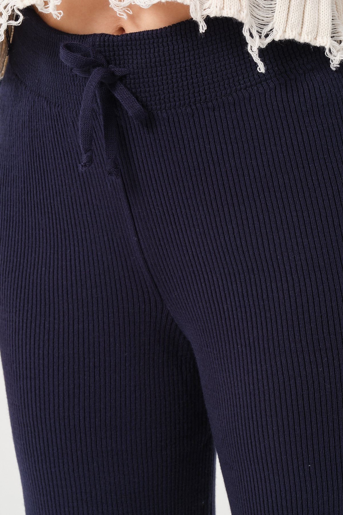 Kadın Lacivert Geniş Paça Beli Bağcıklı Triko Pantolon