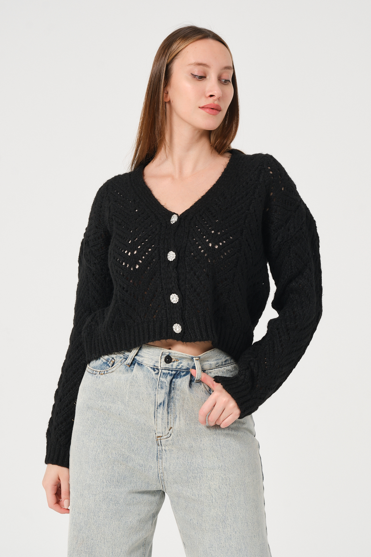 Kadın Siyah Ajurlu Düğmeli File Örgü Triko Hırka