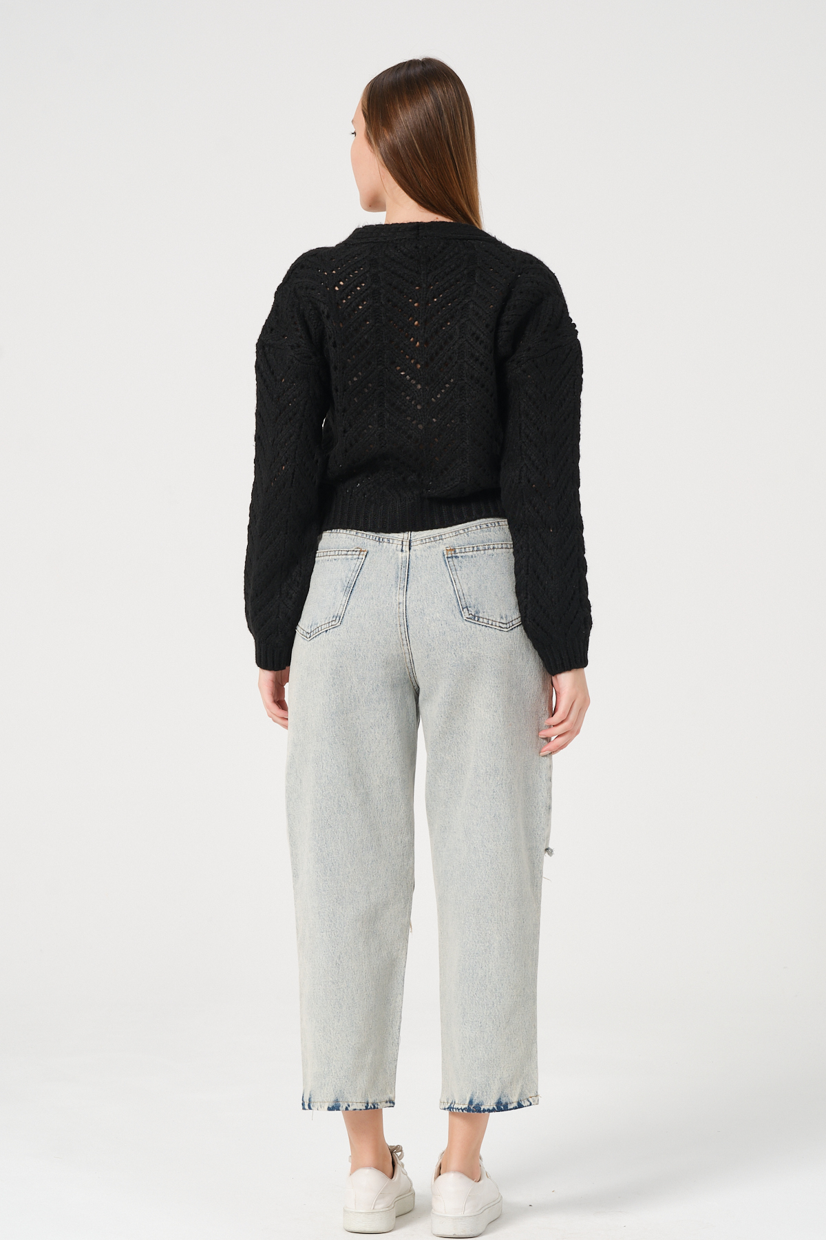 Kadın Siyah Ajurlu Düğmeli File Örgü Triko Hırka