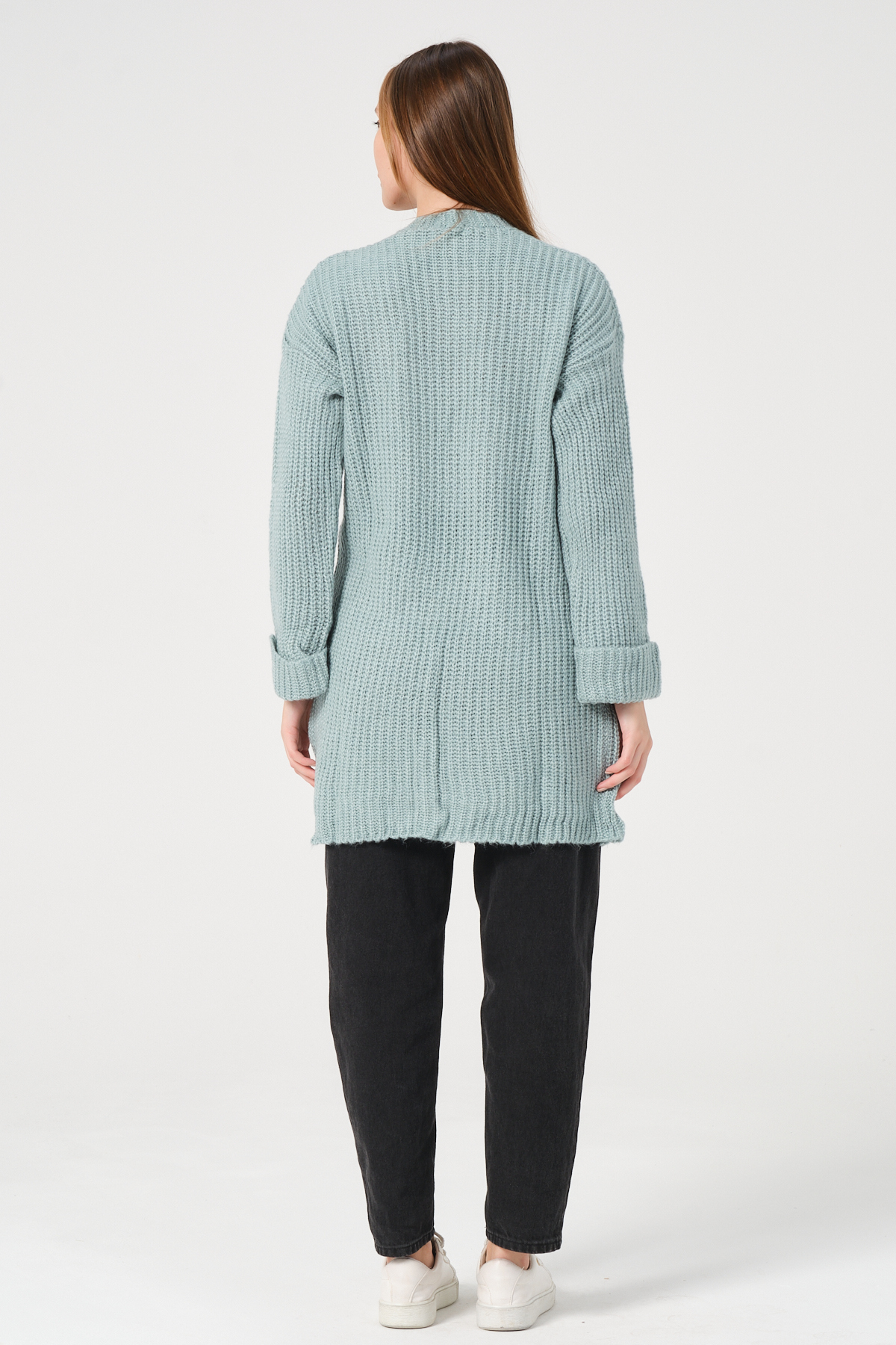 KadınEkru Yandan Cepli Kalın Örgü Uzun Triko Hırka