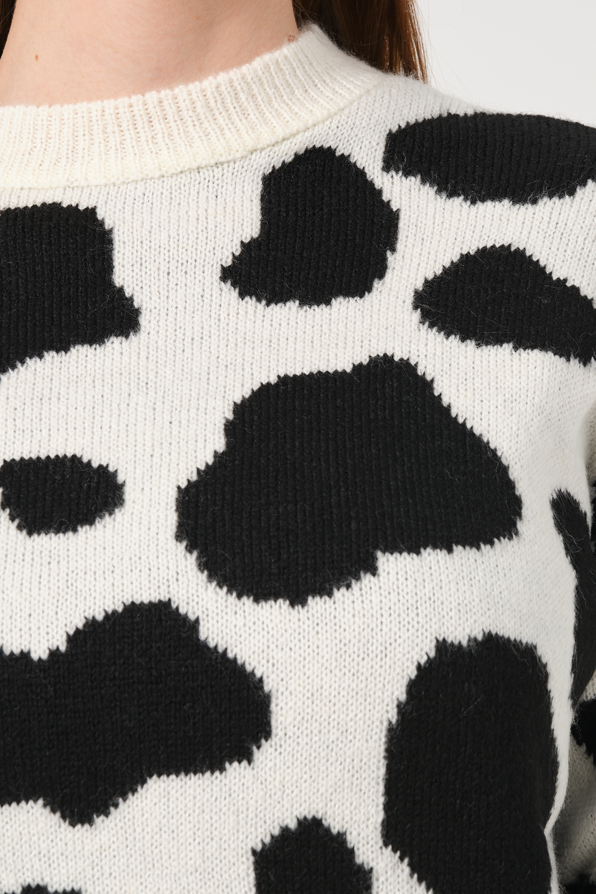 Kadın Siyah Ekru Dalmaçya Desenli Bisiklet Yaka Triko Kazak