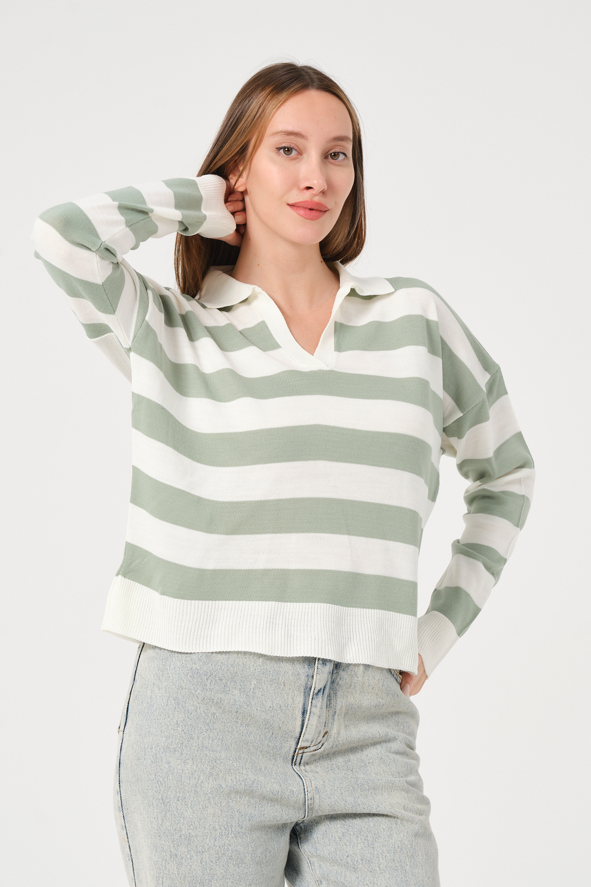 Kadın Yeşil Ekru Çizgili Polo Yaka Triko Kazak