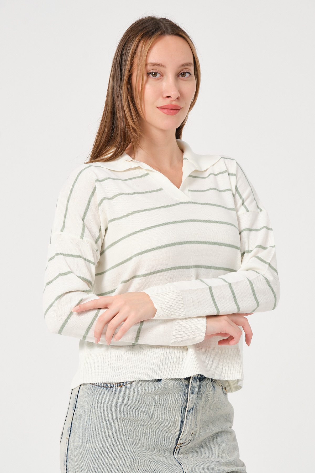 Kadın Yeşil Ekru Çizgili Polo Yaka Triko Kazak