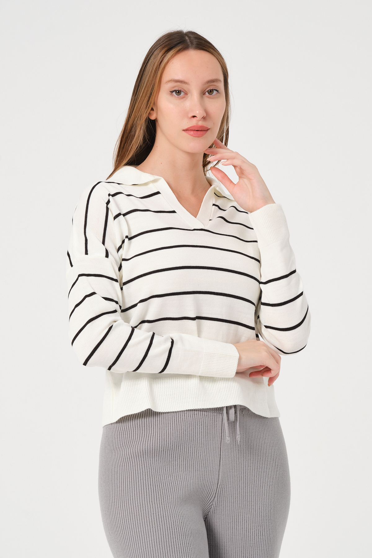 Kadın Yeşil Ekru Çizgili Polo Yaka Triko Kazak