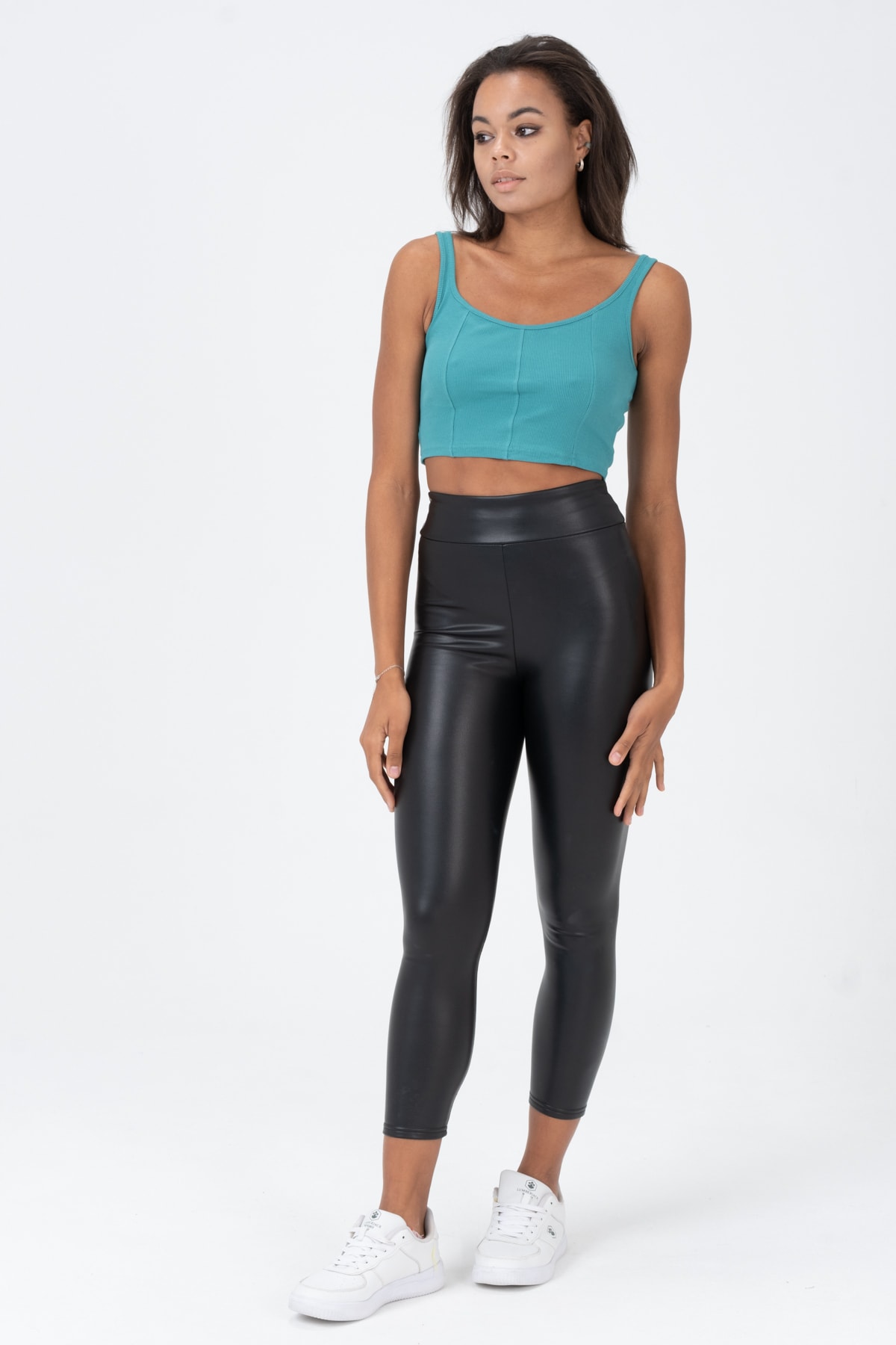 Kadın Yeşil Kalın Askılı Crop Bluz