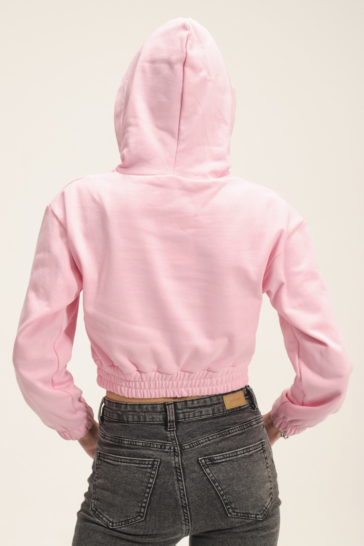 Kadın Beyaz Kapüşonlu Içi Polarlı Crop Sweatshirt