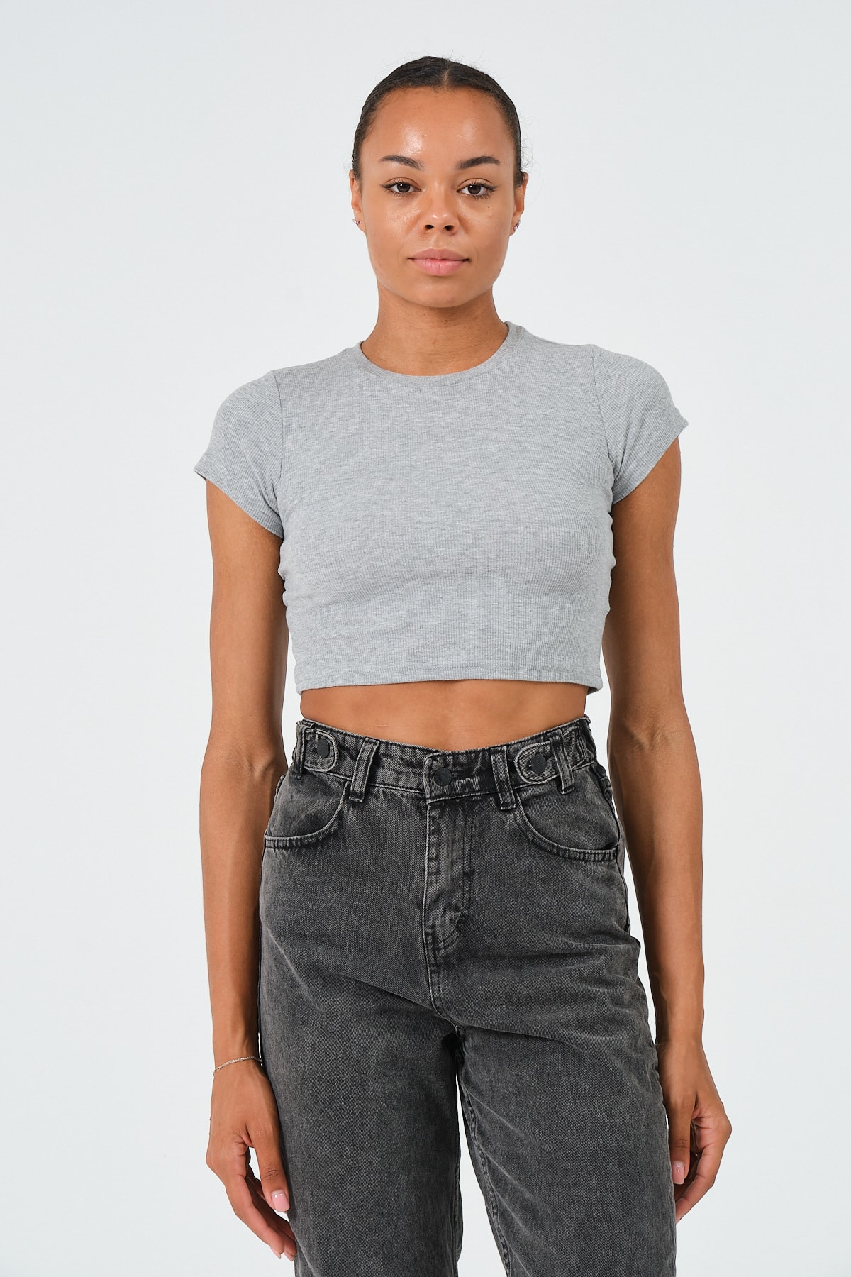Kadın Bej Bisiklet Yaka Kısa Kollu Crop Basic Bluz