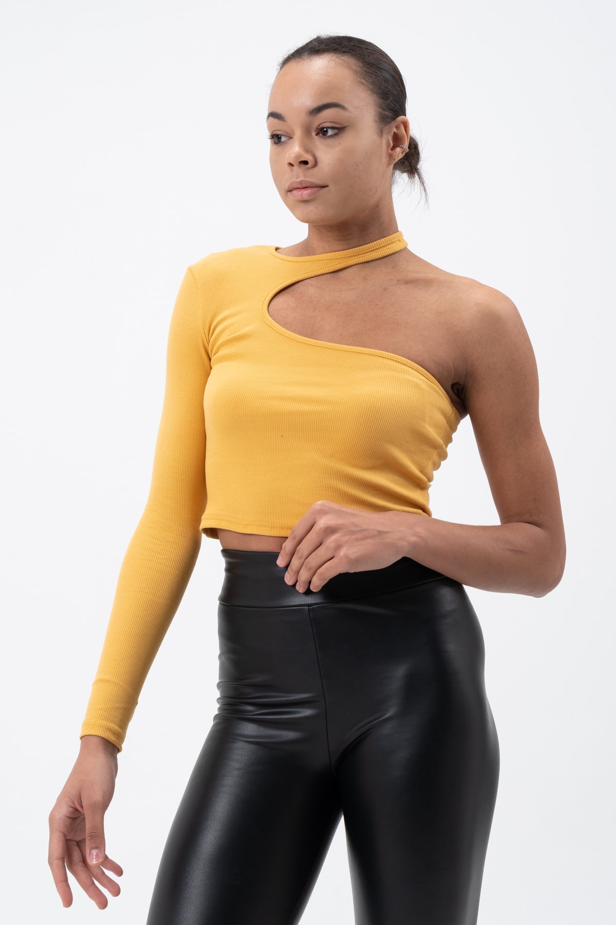 Kadın Petrol Yeşili Dekolte Tek Kollu Bluz