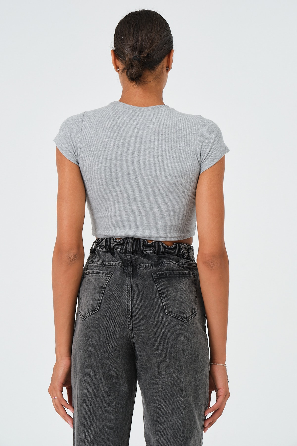 Kadın Bej Bisiklet Yaka Kısa Kollu Crop Basic Bluz