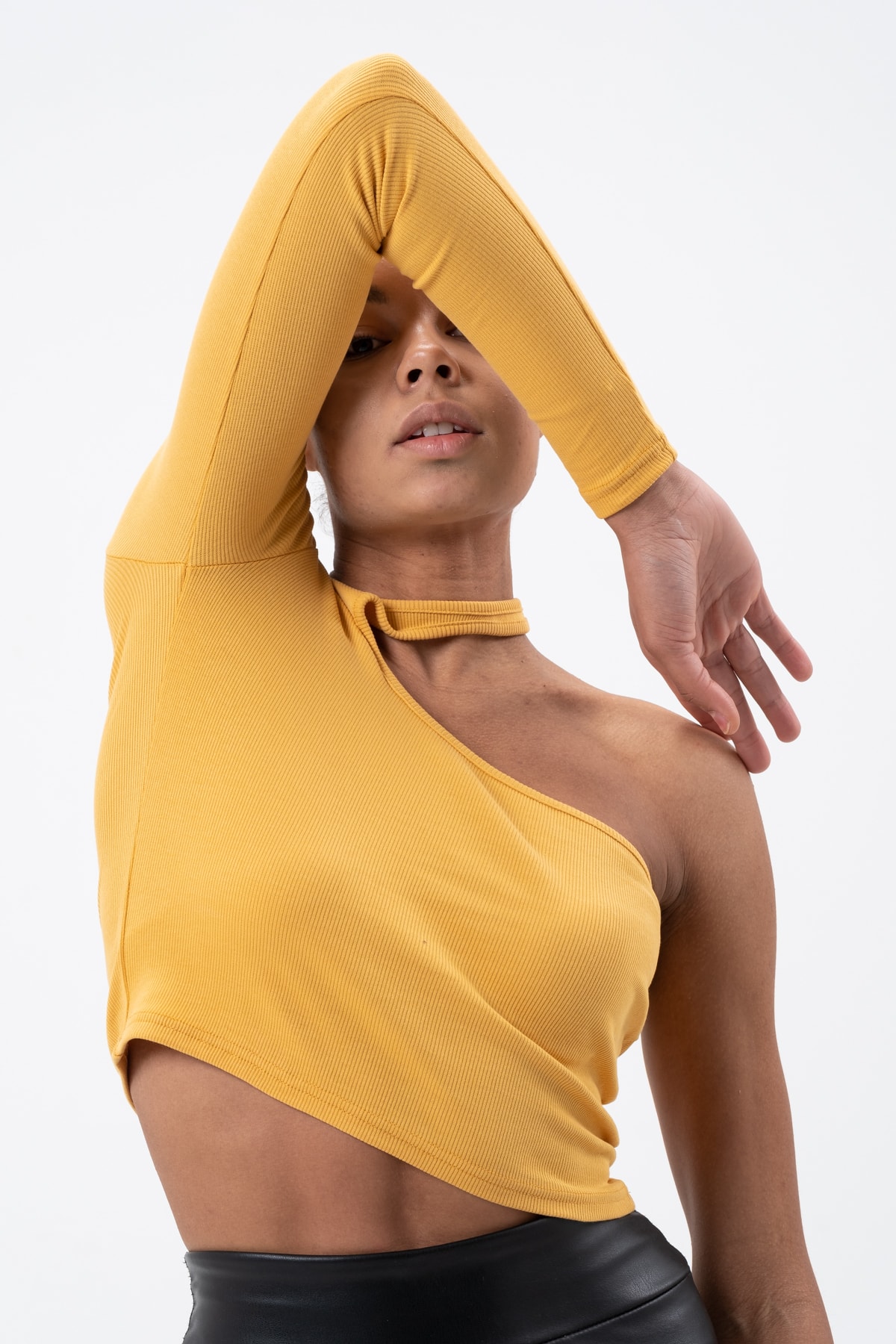 Kadın Petrol Yeşili Dekolte Tek Kollu Bluz