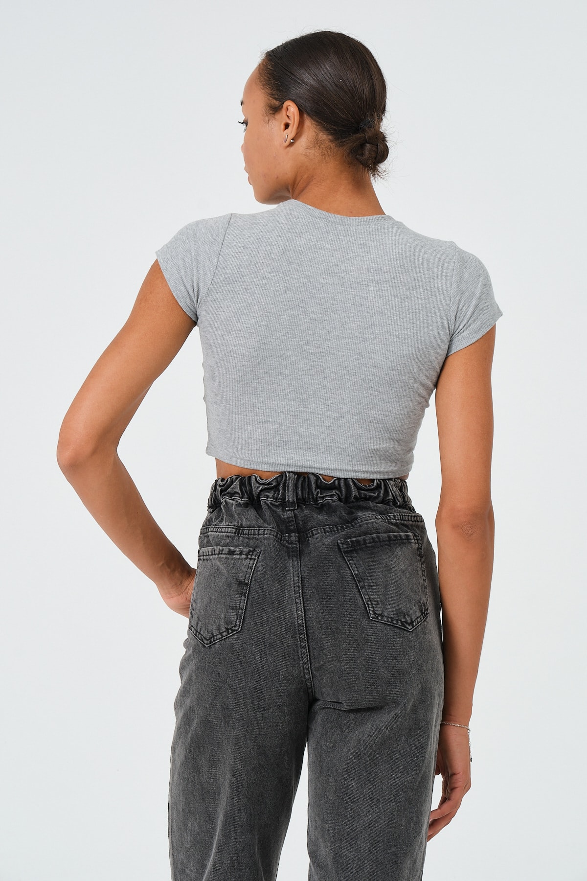 Kadın Bej Bisiklet Yaka Kısa Kollu Crop Basic Bluz