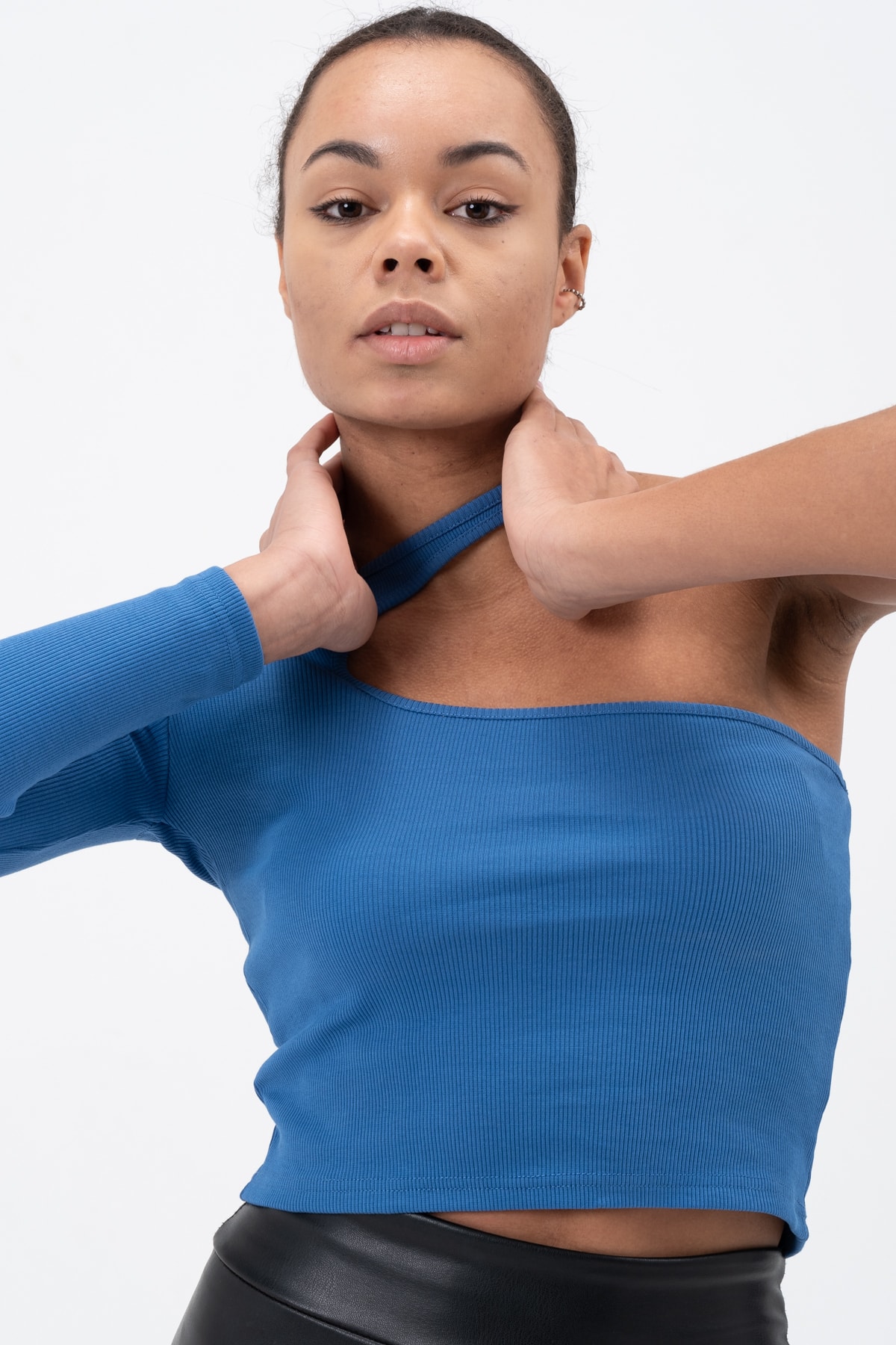 Kadın Petrol Yeşili Dekolte Tek Kollu Bluz