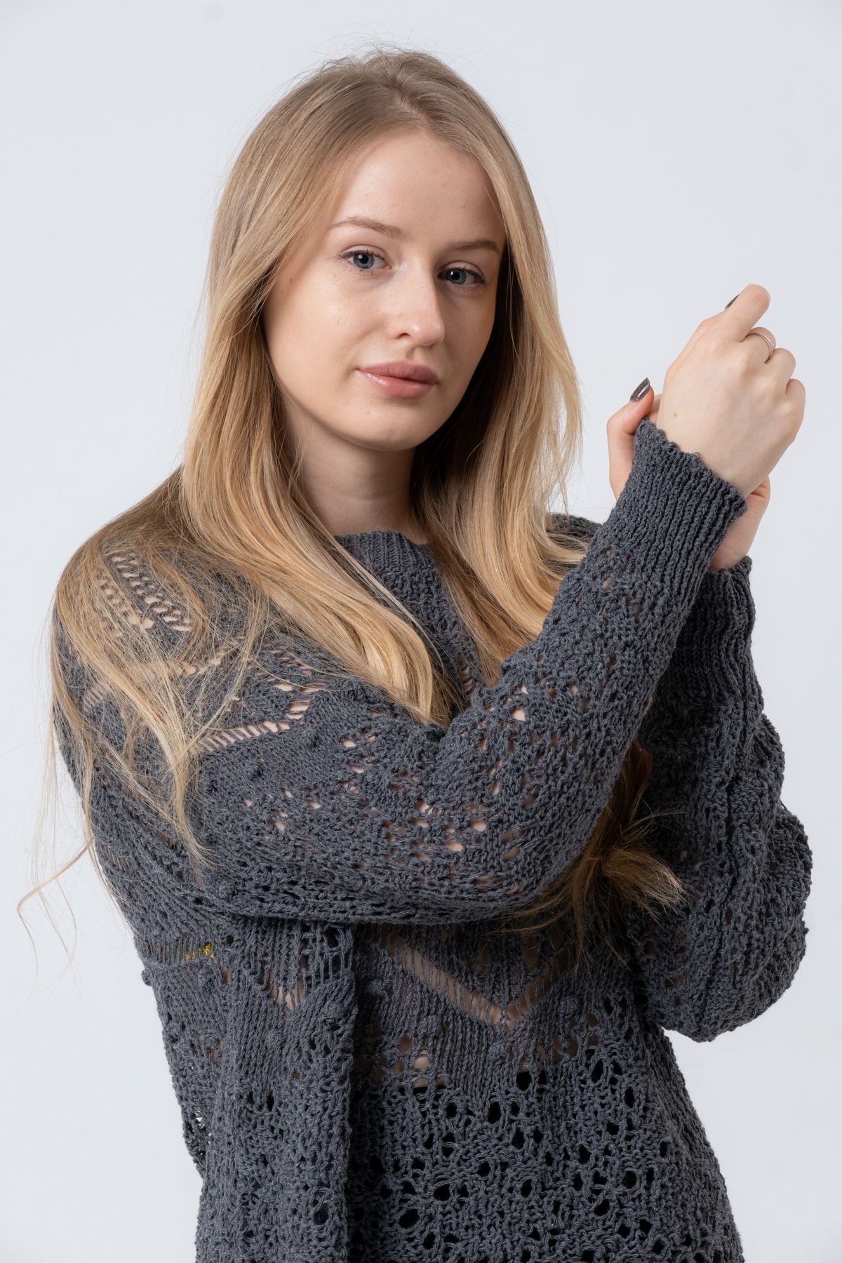 Kadın Antrasit Ajurlu Uzun Kollu Triko Kazak