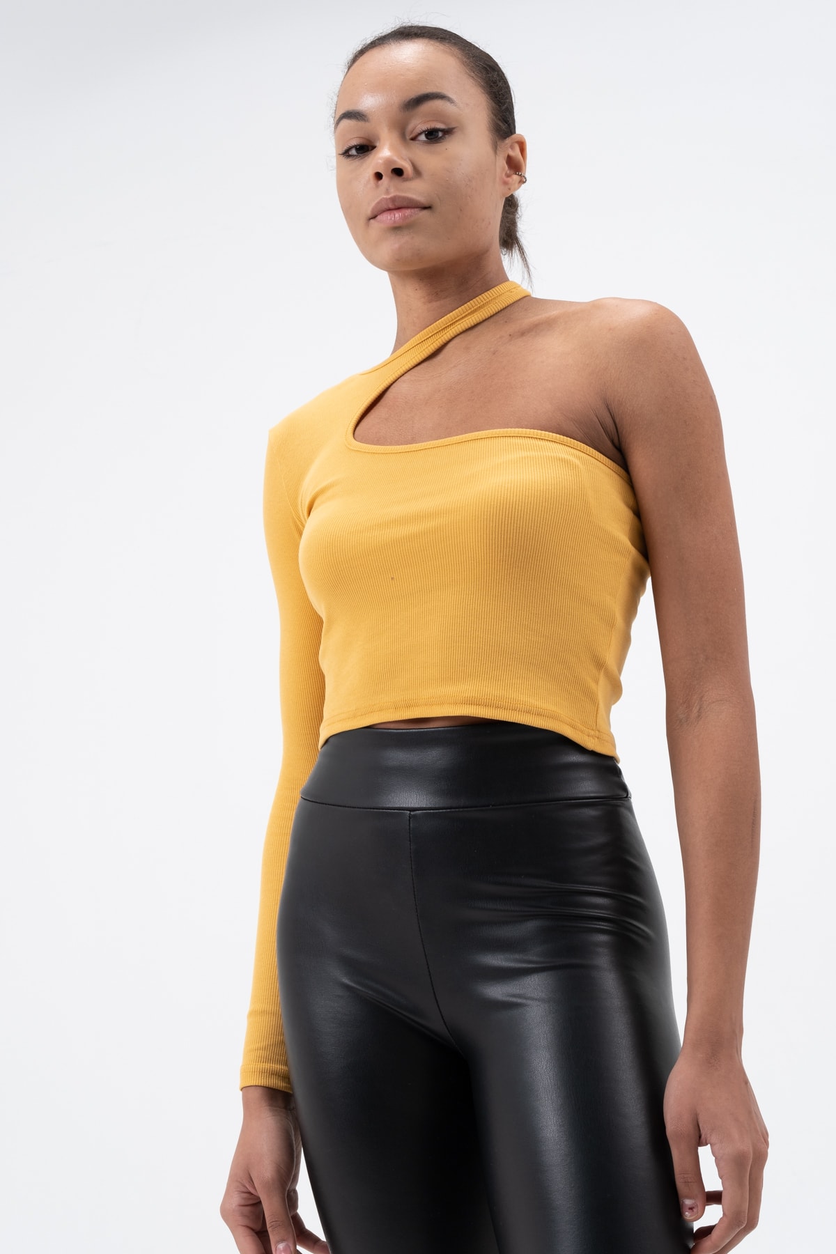 Kadın Petrol Yeşili Dekolte Tek Kollu Bluz